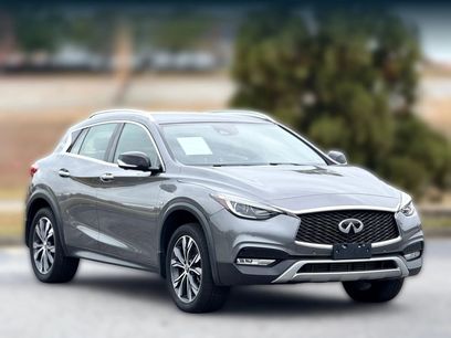 Used 2017 INFINITI QX30 Premium w/ Technology Package