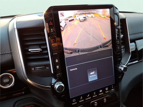 New 2026 RAM 1500 Laramie AWD/4WD image 24