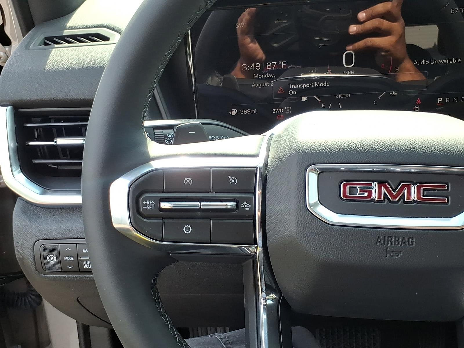 New 2027 GMC Terrain Elevation AWD/4WD image 15