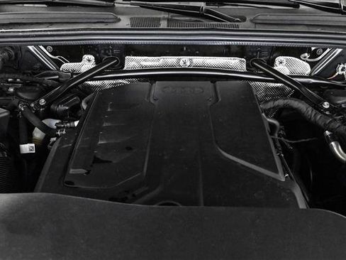 New 2025 Audi Q5 Premium image 23