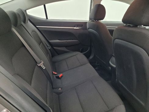 Used 2020 Hyundai Elantra SE w/ Cargo Package (C1) image 19