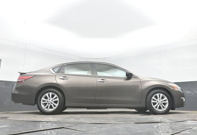 Used 2014 Nissan Altima 2.5 S w/ Sport Value Package FWD image 44