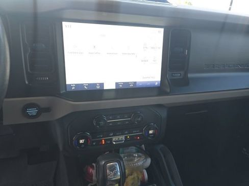 Used 2023 Ford Bronco Wildtrak AWD/4WD image 5