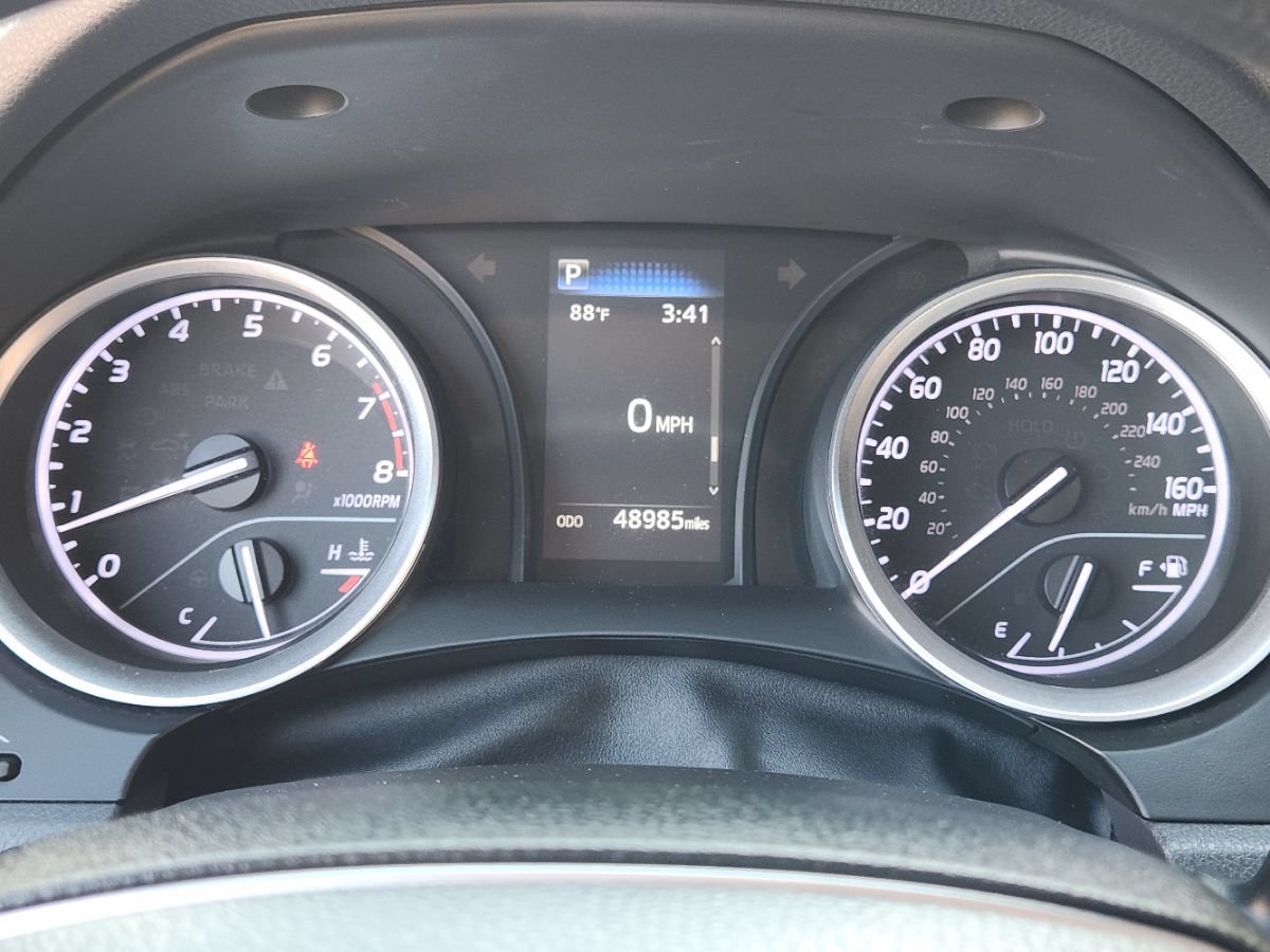 Used 2022 Toyota Camry LE FWD image 28