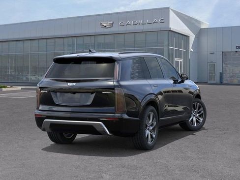 New 2026 Cadillac Vistiq Luxury w/ LPO, Floor Liner Package AWD/4WD image 4