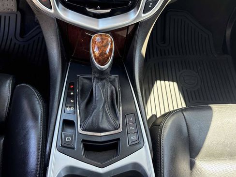 Used 2016 Cadillac SRX Luxury w/ Driver Awareness Package FWD image 25