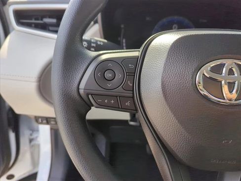 New 2026 Toyota Corolla Cross L image 17