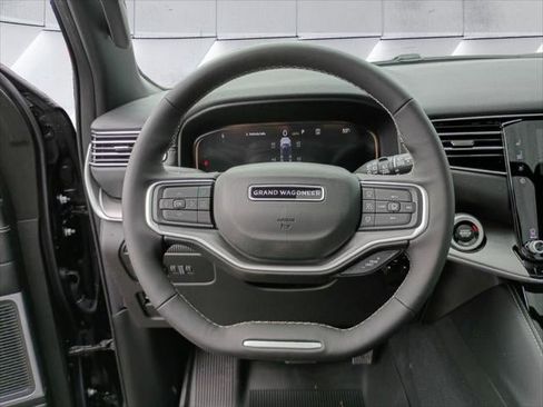 New 2026 Jeep Grand Wagoneer 4WD image 30