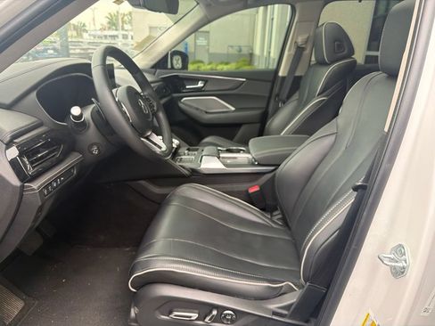 Used 2024 Acura MDX SH-AWD w/ Advance Package image 7