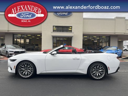 New 2026 Ford Mustang Premium image 7