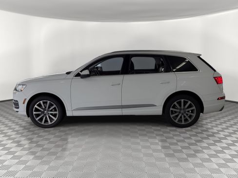 Used 2018 Audi Q7 2.0T Premium Plus w/ Premium Plus Package AWD/4WD image 2