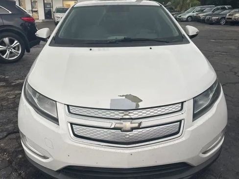 Used 2013 Chevrolet Volt image 2