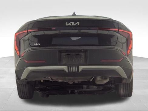 Used 2025 Kia K4 LXS FWD image 4