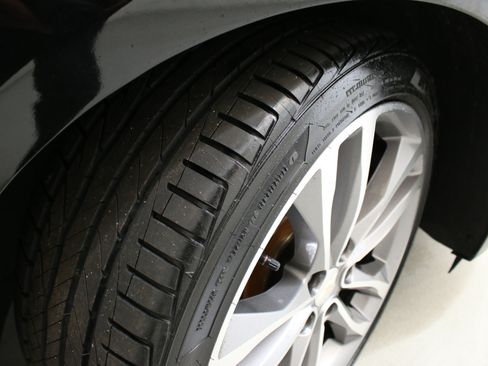 Used 2023 Chevrolet Malibu LT w/ LPO, Floor Liner Package FWD image 36