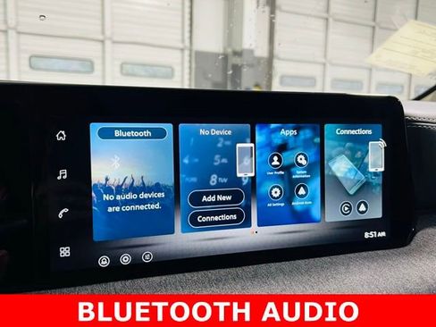 New 2026 Nissan Kicks SV w/ SV Premium Package image 7