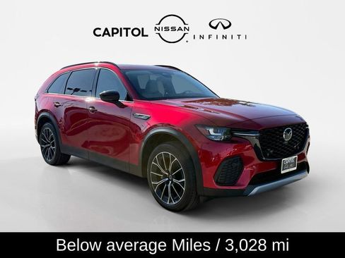 Used 2025 MAZDA CX-70 Plug-In Hybrid w/ Premium Pkg image 4