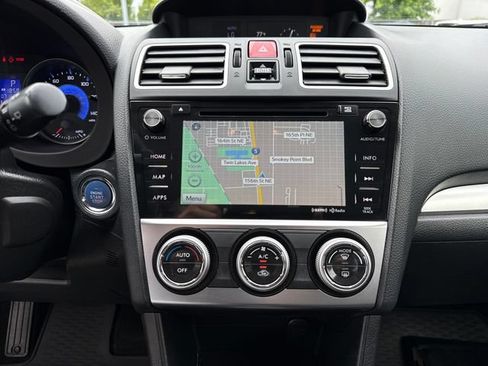 Used 2015 Subaru Crosstrek Touring AWD/4WD image 8