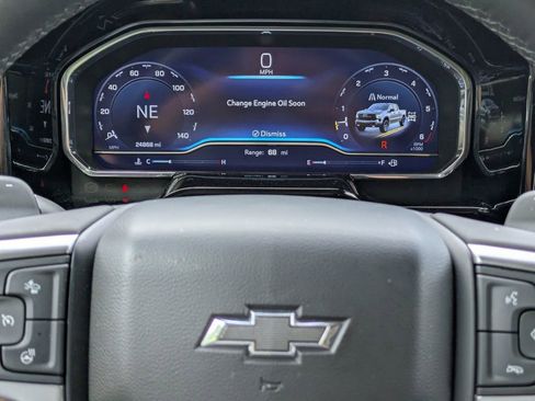 Used 2023 Chevrolet Silverado 1500 LT Trail Boss AWD/4WD image 26