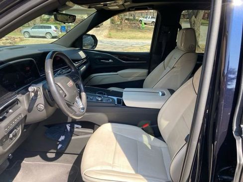 Used 2021 Cadillac Escalade Sport w/ Driver Assist Tech Package image 3