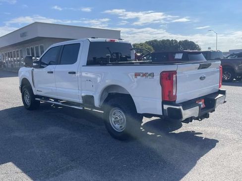 Used 2024 Ford F250 XL w/ FX4 Off-Road Package AWD/4WD image 6