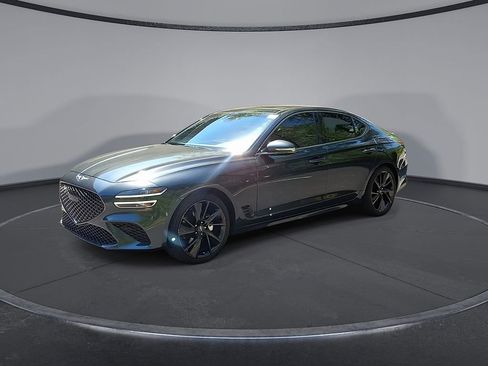 Used 2023 Genesis G70 2.0T w/ Sport Prestige Package RWD image 8