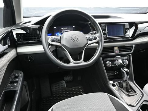 Used 2024 Volkswagen Taos S FWD image 15