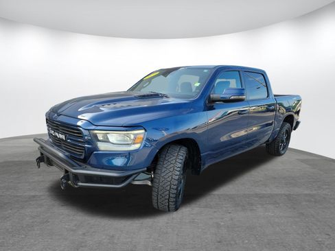Used 2023 RAM 1500 Laramie AWD/4WD image 3