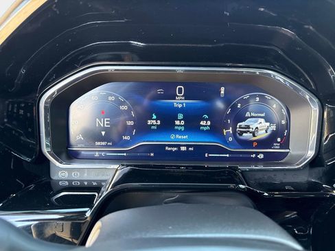 Used 2024 Chevrolet Silverado 1500 LT Trail Boss w/ LT Trail Boss Premium Package image 26