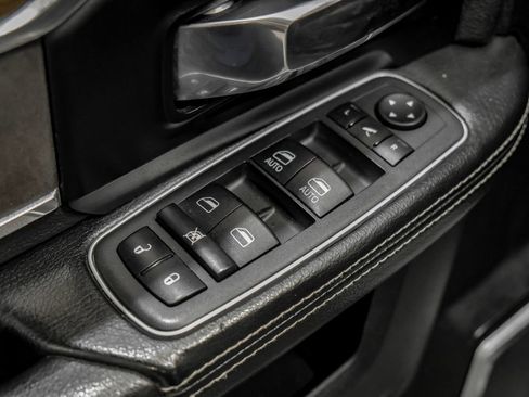 Used 2022 RAM 2500 Laramie w/ Protection Group AWD/4WD image 44