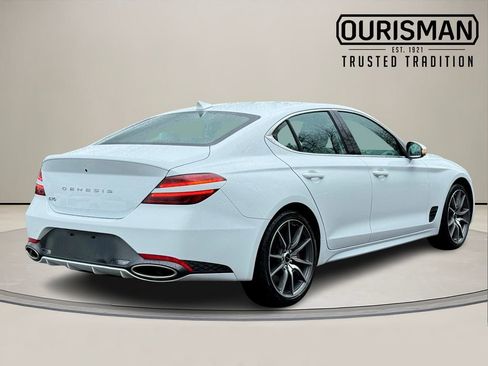 Used 2025 Genesis G70 2.5T image 5