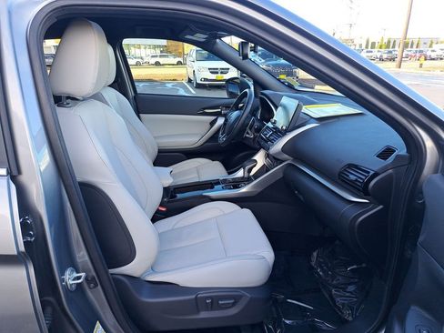 Used 2023 Mitsubishi Eclipse Cross SEL image 11