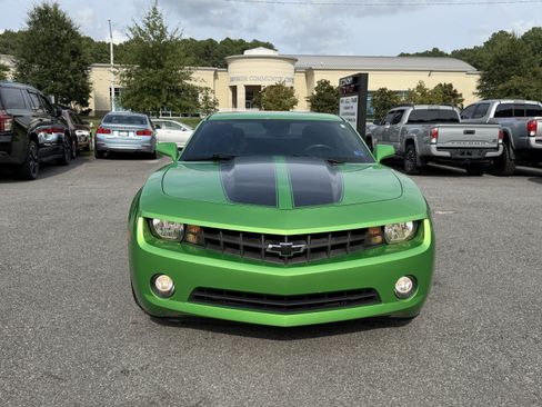 Used 2010 Chevrolet Camaro LT RWD image 2