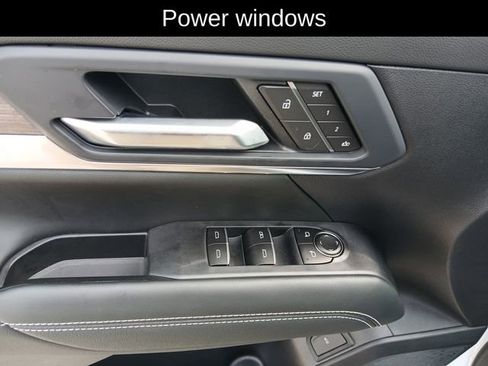 New 2026 GMC Terrain Denali w/ LPO, Floor Liner Package image 13