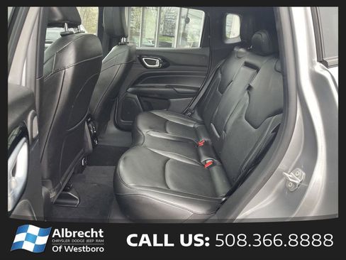 Used 2023 Jeep Compass High Altitude AWD/4WD image 13