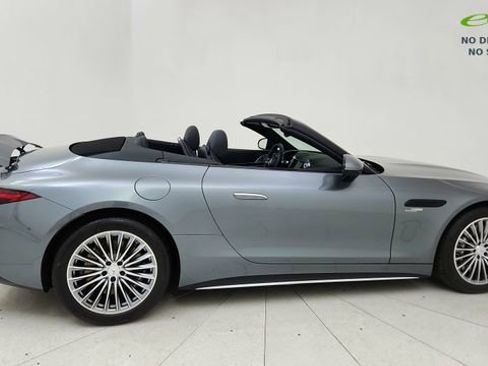 Used 2024 Mercedes-Benz SL 43 AMG image 6