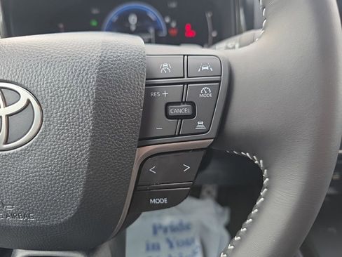 Used 2026 Toyota Camry SE image 26