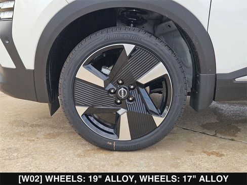 New 2026 Nissan Kicks SR image 27