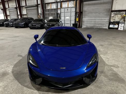 Used 2016 McLaren 570S Coupe image 2