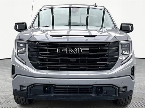 Used 2024 GMC Sierra 1500 Elevation w/ Elevation Premium Package image 3