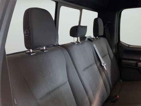 Used 2019 Ford F150 XLT w/ Equipment Group 302A Luxury AWD/4WD image 32