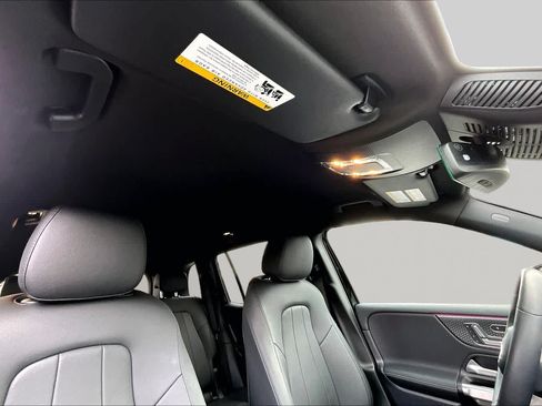 Used 2025 Mercedes-Benz GLB 250 w/ Exclusive Package image 14