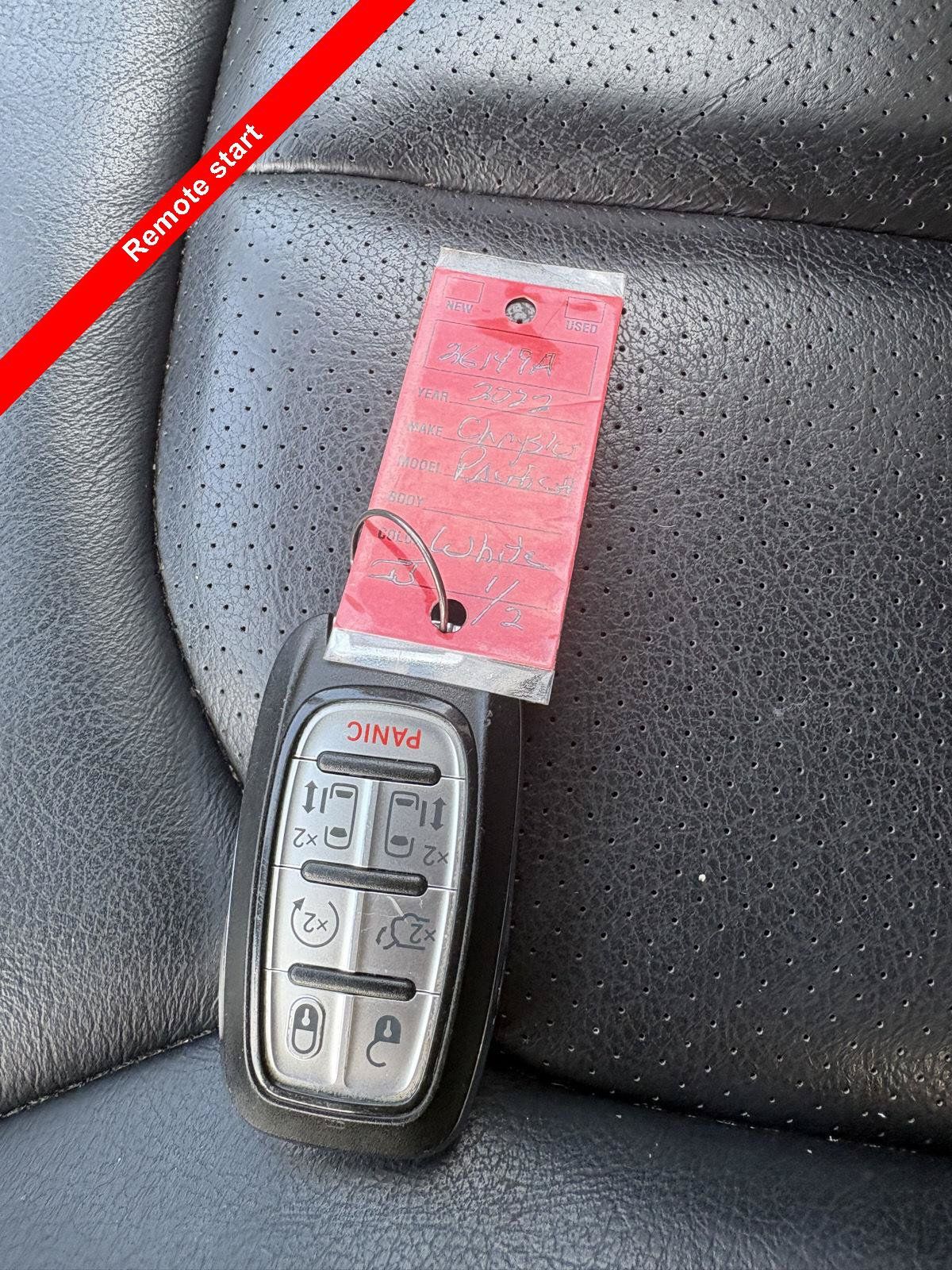 Used 2022 Chrysler Pacifica Touring-L AWD/4WD image 24
