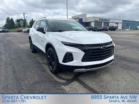 Used 2020 Chevrolet Blazer LT FWD image 1