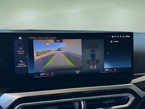 Used 2024 BMW 230i Coupe w/ Premium Package image 28