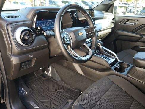 Used 2024 Chevrolet Colorado LT w/ LT Convenience Package II image 20