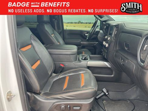Used 2023 GMC Sierra 2500 AT4 w/ AT4 Premium Plus Package AWD/4WD image 10