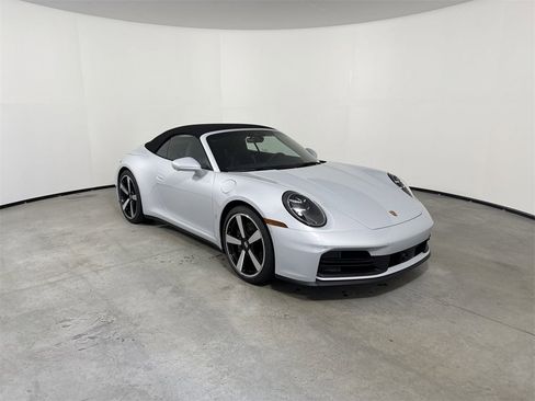 New 2026 Porsche 911 Carrera image 9