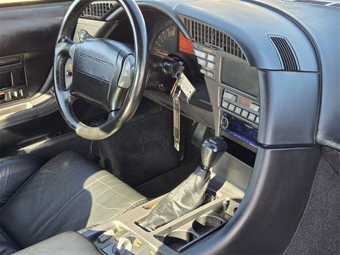 Used 1991 Chevrolet Corvette Coupe image 22