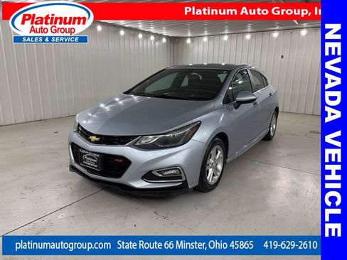 Used 2017 Chevrolet Cruze LT w/ Sun And Sound Package FWD image 1