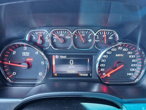 Used 2016 GMC Sierra 2500 SLE w/ SLE Preferred Package AWD/4WD image 24